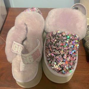 Ugg Sparkle slides